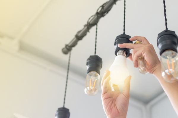 Cost of Light Bulb Changing Service in Post Falls