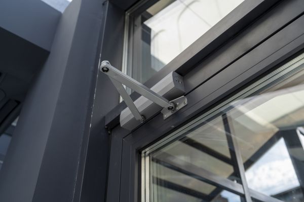 Cost of Door Closer Mounting in Post Falls