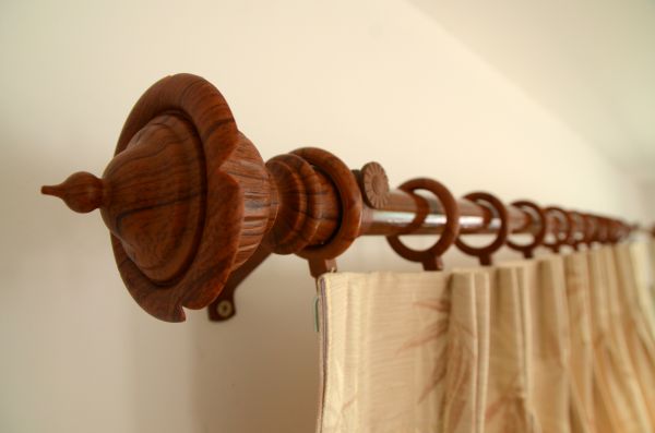 Cost of Curtain Rod Mounting in Post Falls