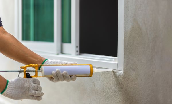 Cost of Window Caulking Service in Post Falls
