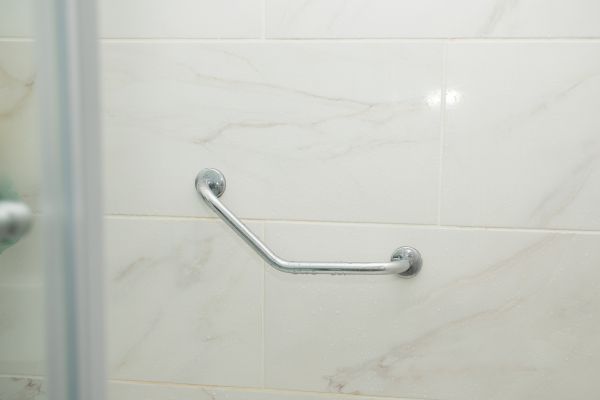 Cost of Toilet Grab Bar Installation in Post Falls
