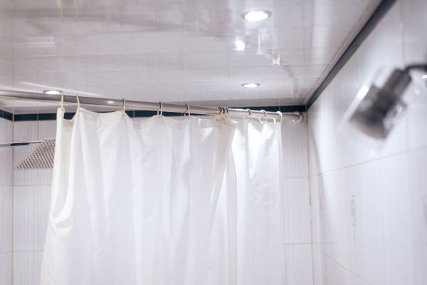 Cost of Shower Rod Installation in Post Falls