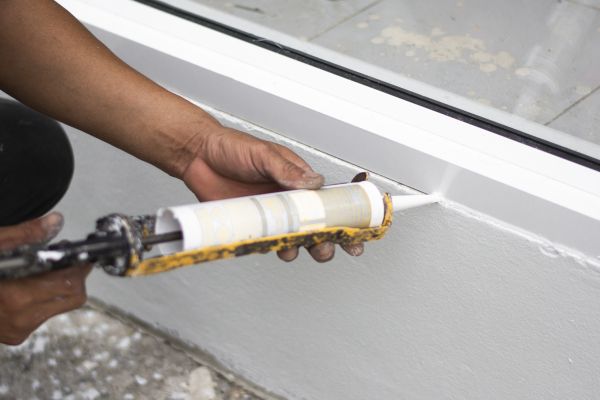 Cost of Caulk Replacement in Post Falls