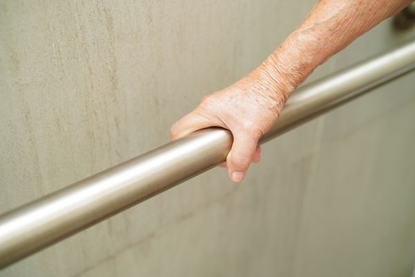 Cost of Tub Grab Bar Installation in Post Falls