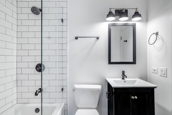 Cost of Bathroom Hardware Installation in Post Falls