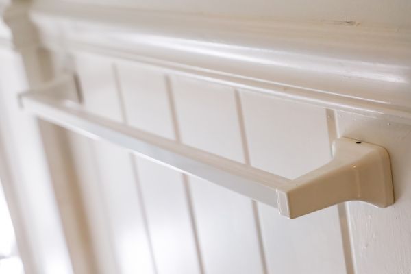 Cost of Towel Bar Installation in Post Falls
